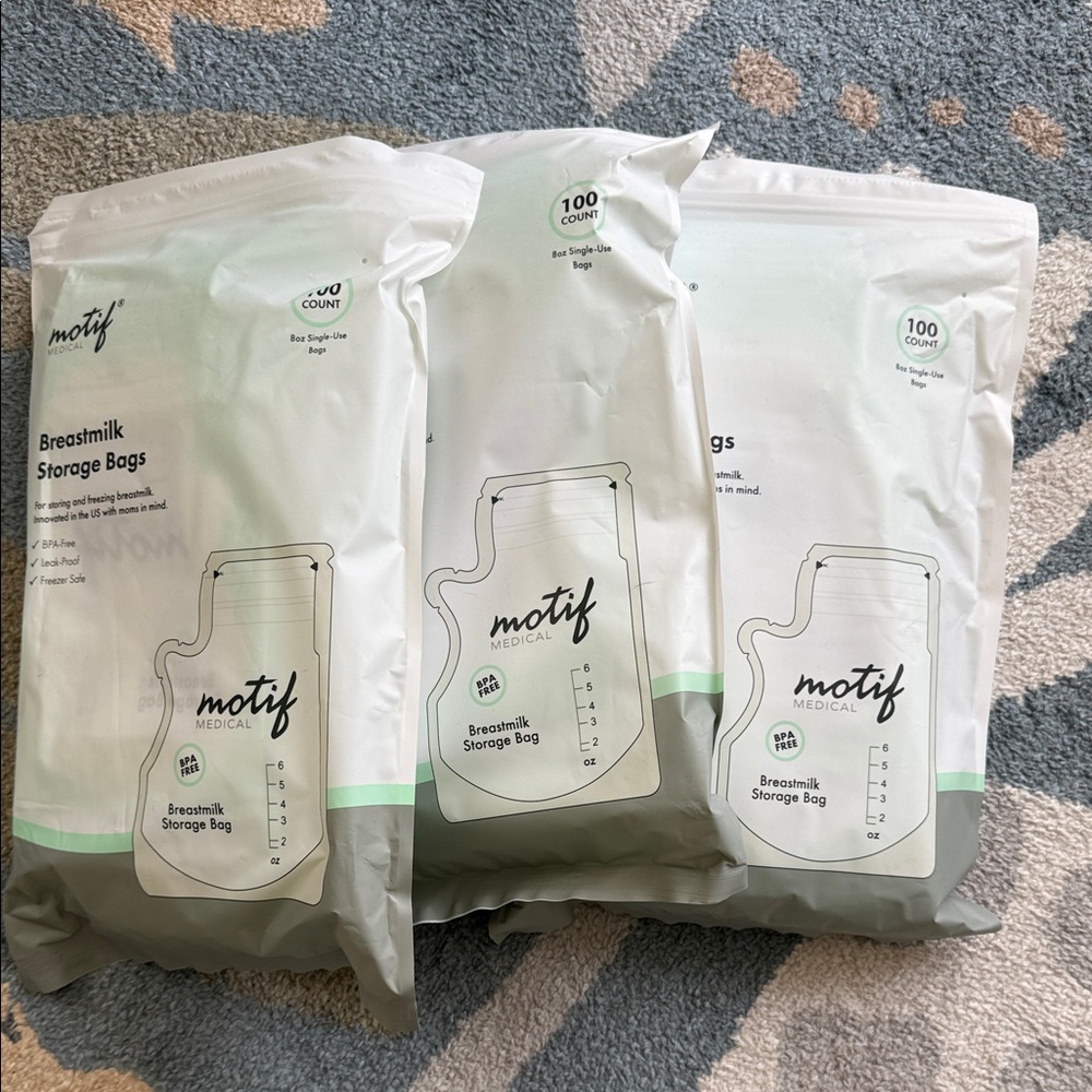 Motif Breastmilk Storage Bags